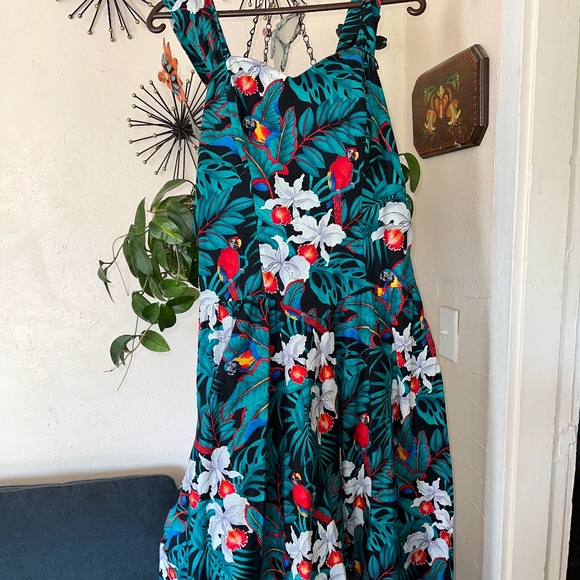 Hawaiian Dress XL Jade Fashions Classic Floral Sun Dress - Picture 9 of 10